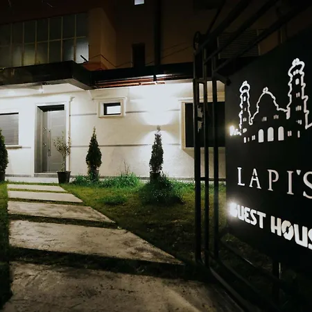 Lapi *